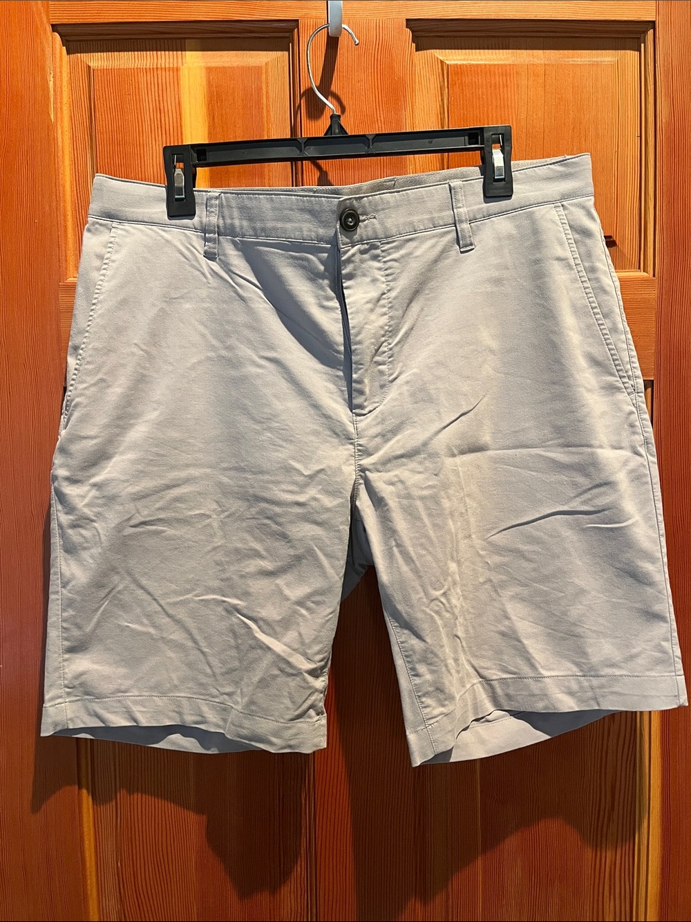 Quince Light Gray Men's Flat-Front Chino Shorts